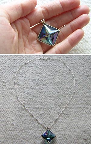 アクアオーラ　マジシャンカット　ペンダント